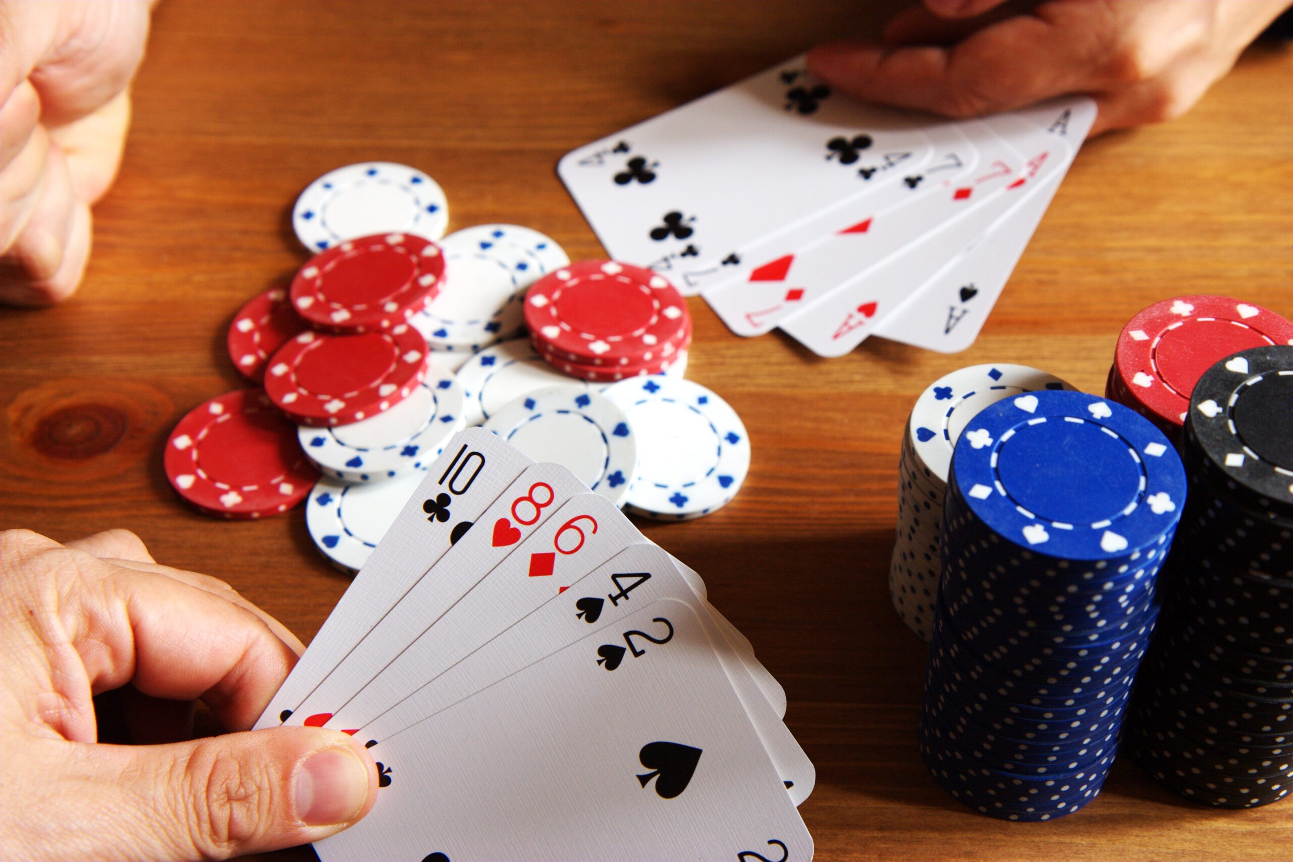 Разновидности покера и особенности ставок